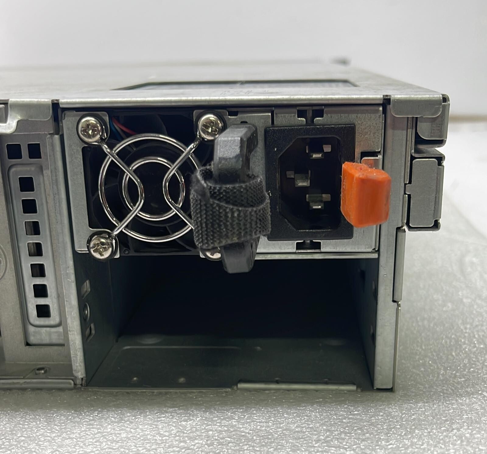 DELL PRECISION R5500 E15S001 SERVER RACK MOUNTABLE SEMI BAREBONE