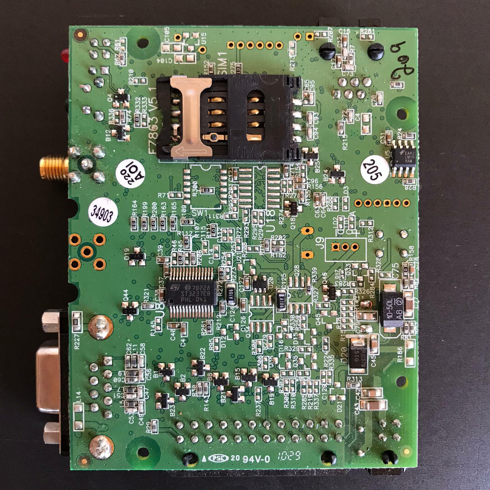 Multi-Chip Module MCM Telit GE863-Quad Board RF GPS Wireless VGA