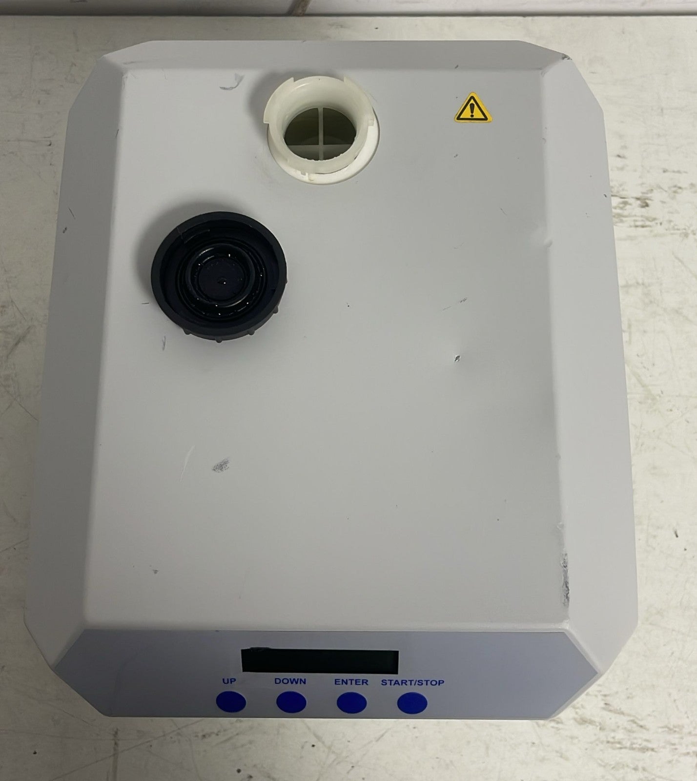 ThermoCube top view with fluid ports and control buttons