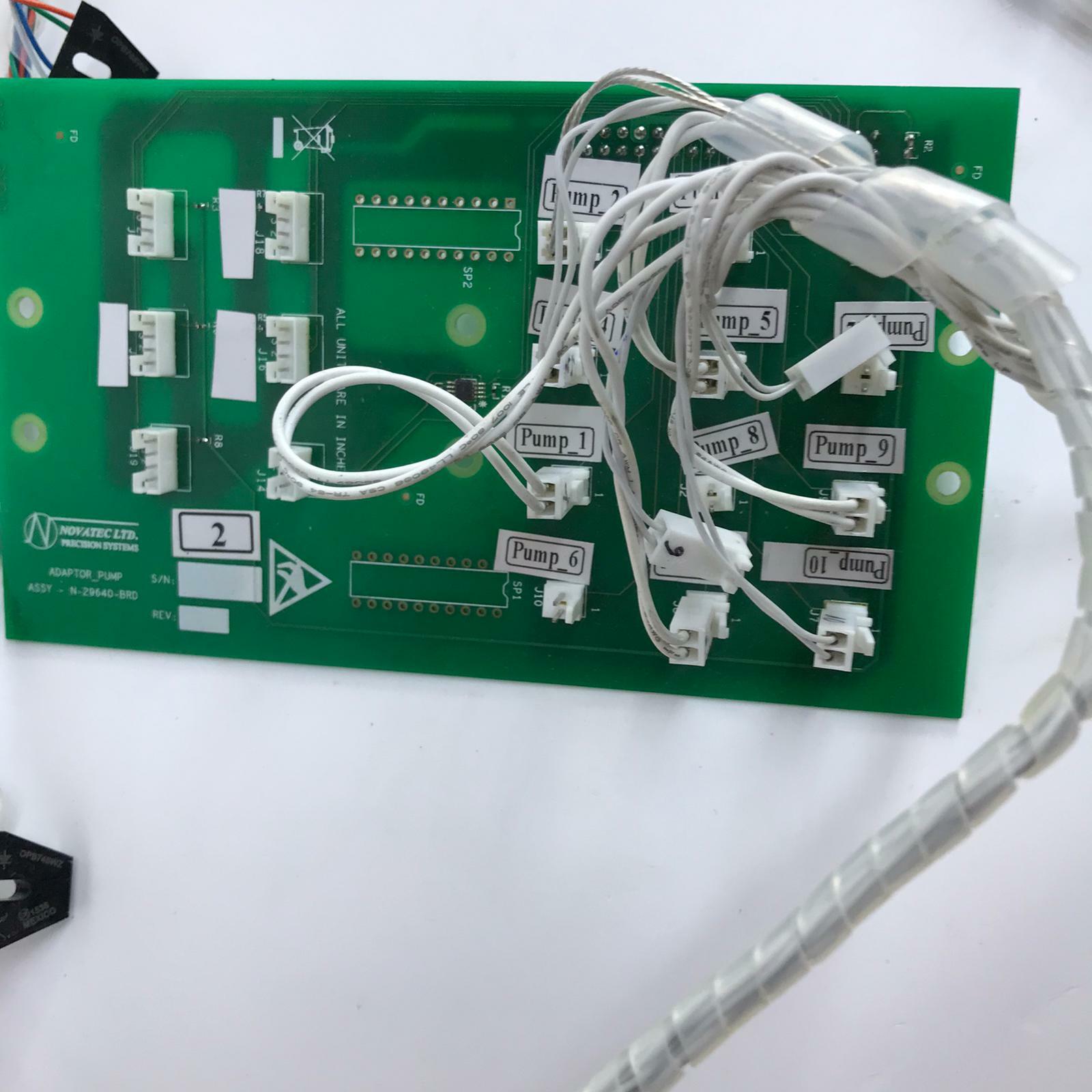 Novatec Precision Systems pump Controller / Adapter & 10 Meltering pump & SENSOR