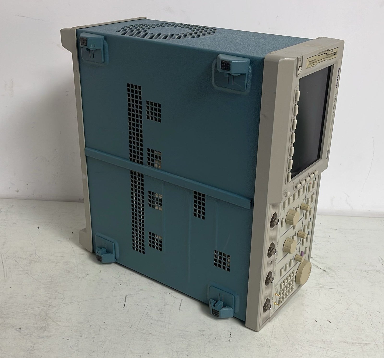 Tektronix TDS 580D Four Channel Digital Phosphor Oscilloscope 1GHz - 4GS/s DPO