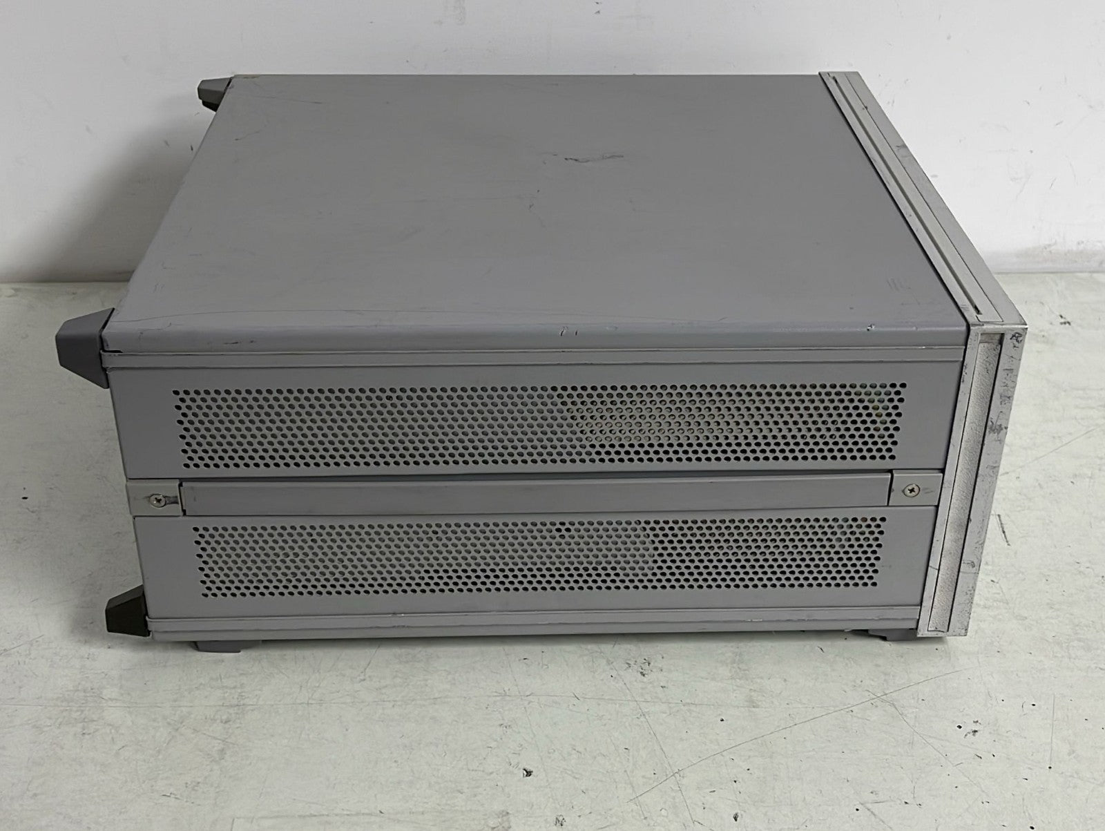 Agilent 89410A Vector Signal Analyzer DC-10 MHz OPT AYA & AY7