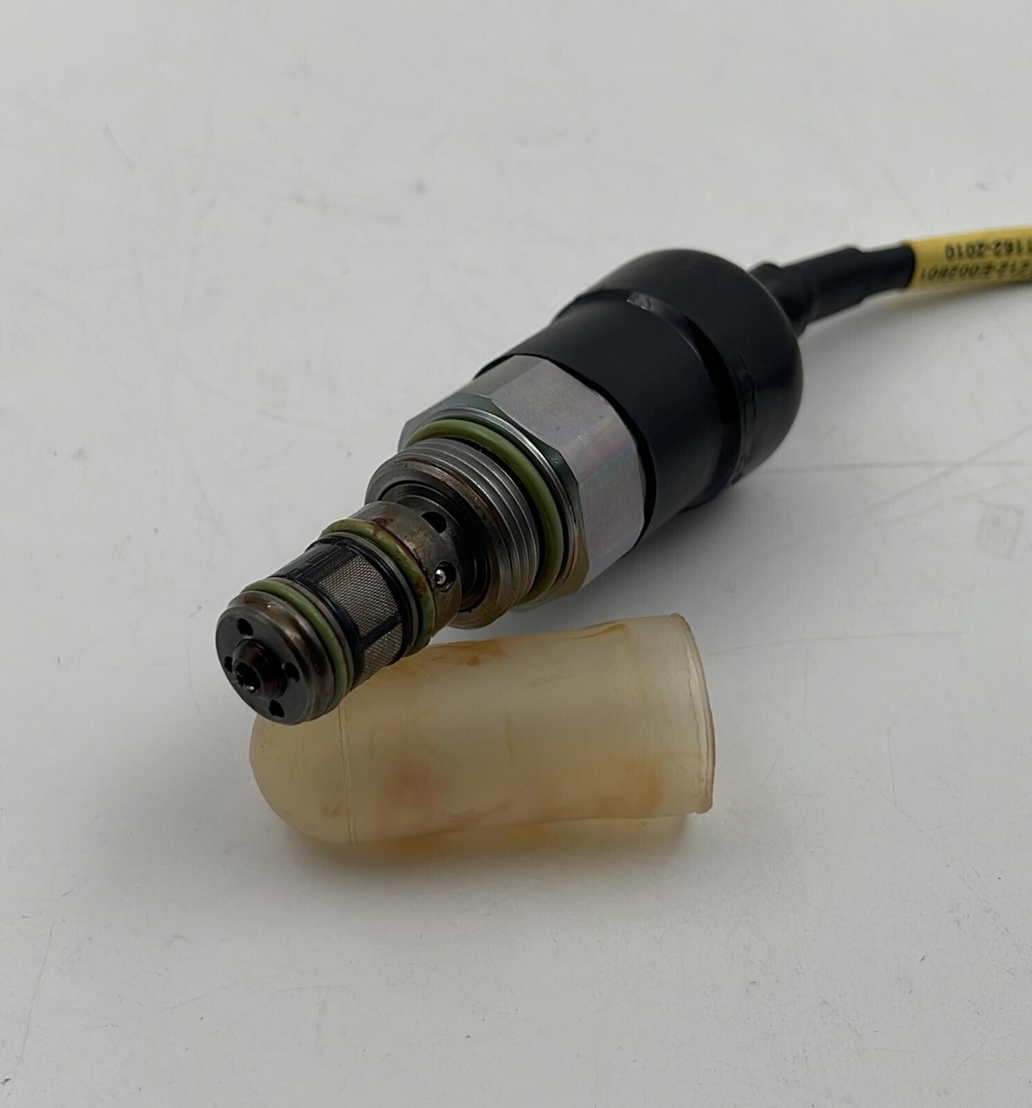 diamond aircraft 05-7212-E002801 Propventil Control Valve 28V