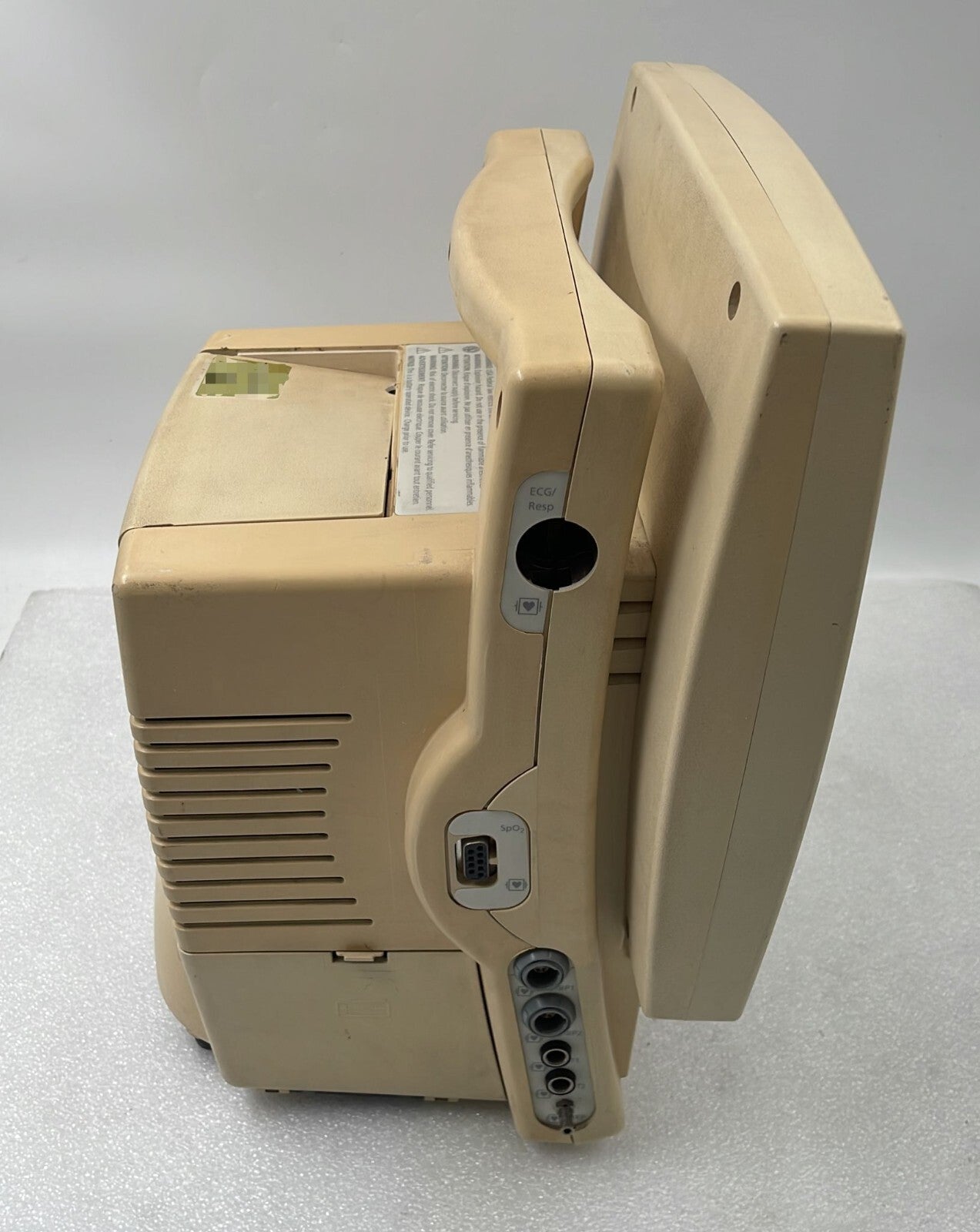 CSI Criticare Systems CSI8100 Monitor **AS IS