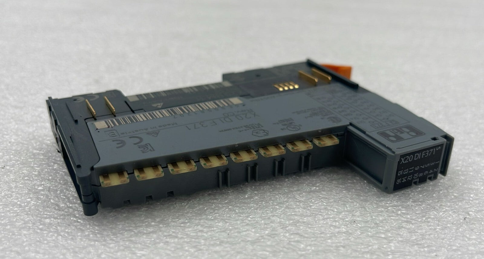 B&R Automation X20 DI F371 Digital Control Module W/ X20 BM 11 Base