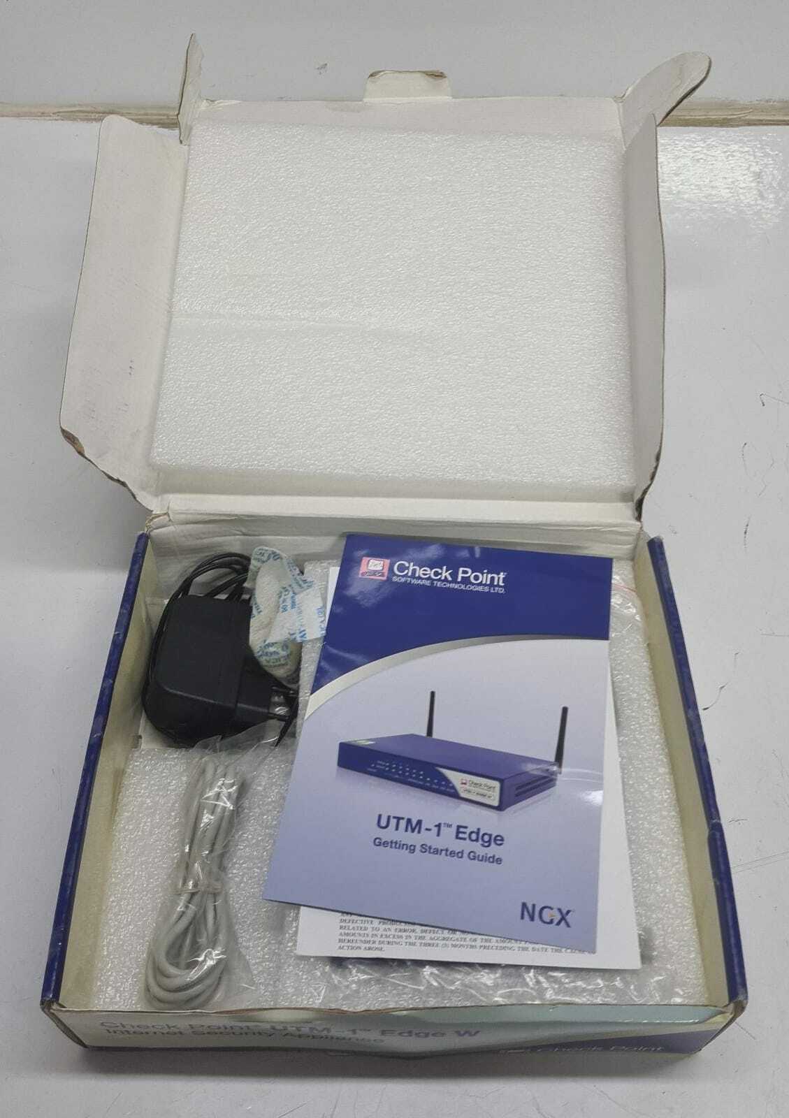 CheckPoint UTM-1 EDGE W SBXW-166LHGE-6 Internet Security Appliance - Full Set