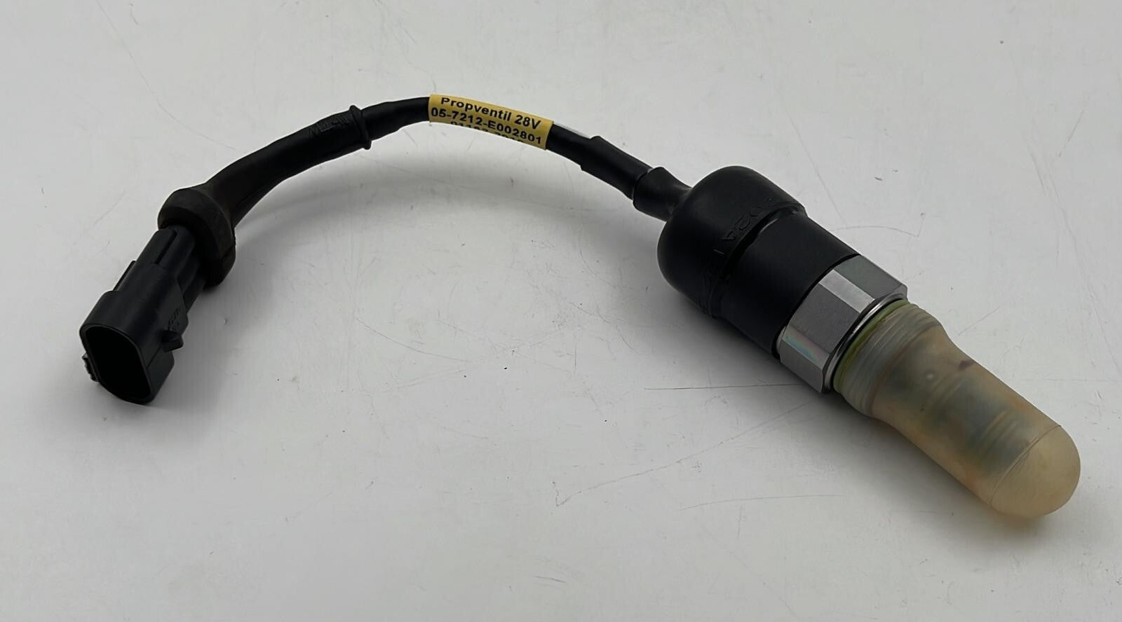 diamond aircraft 05-7212-E002801 Propventil Control Valve 28V