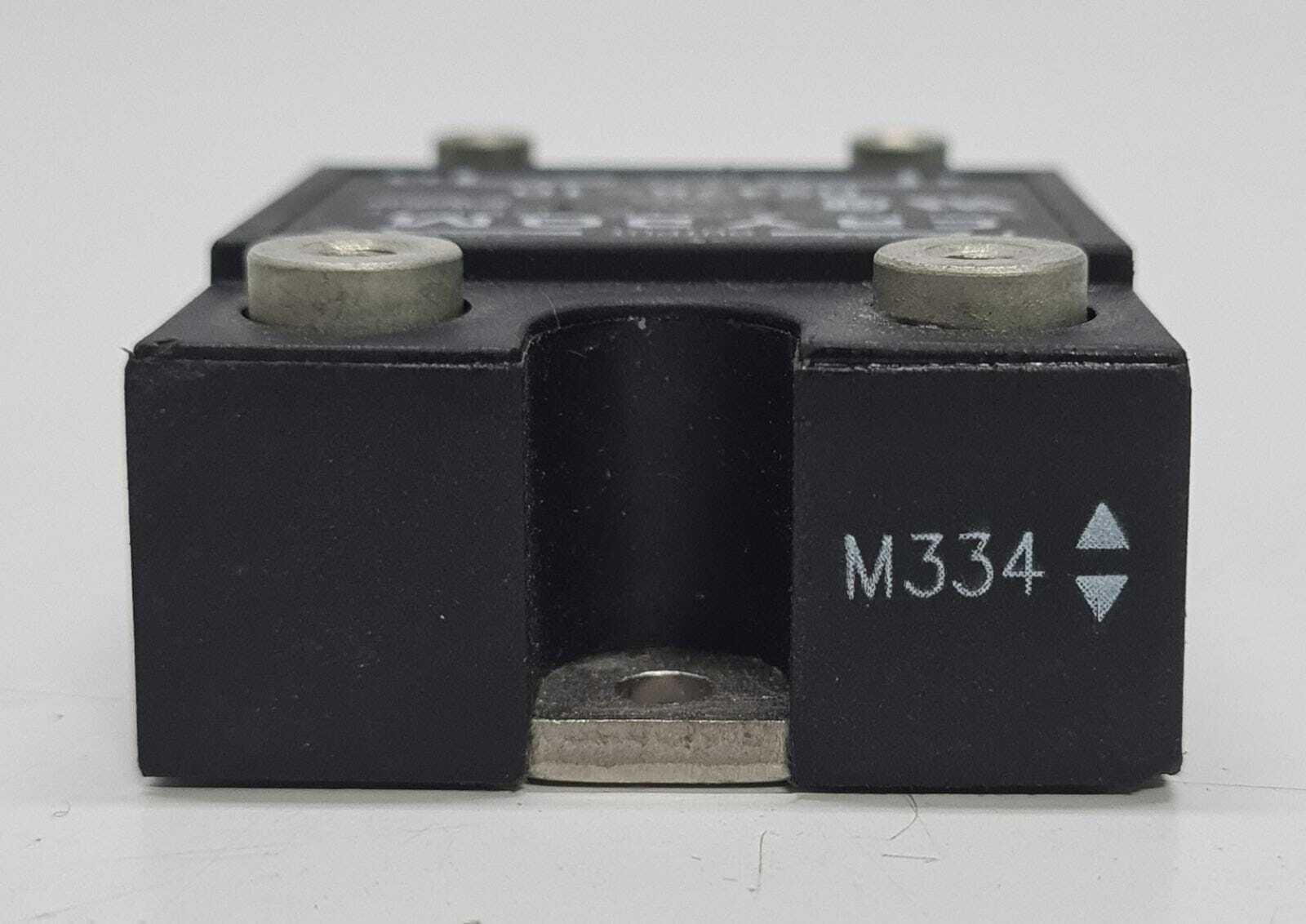 [LOT 4 PCS] Crydom D2475-10 Solid State Relay