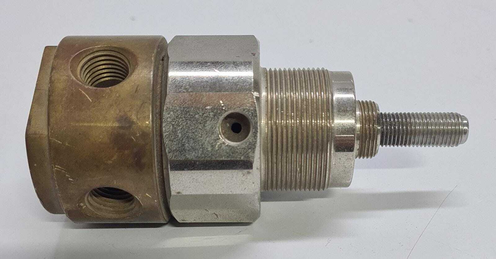 Tescom 44-2210-242-010 Pressure Reducing Regulator max 400 psi Inlet