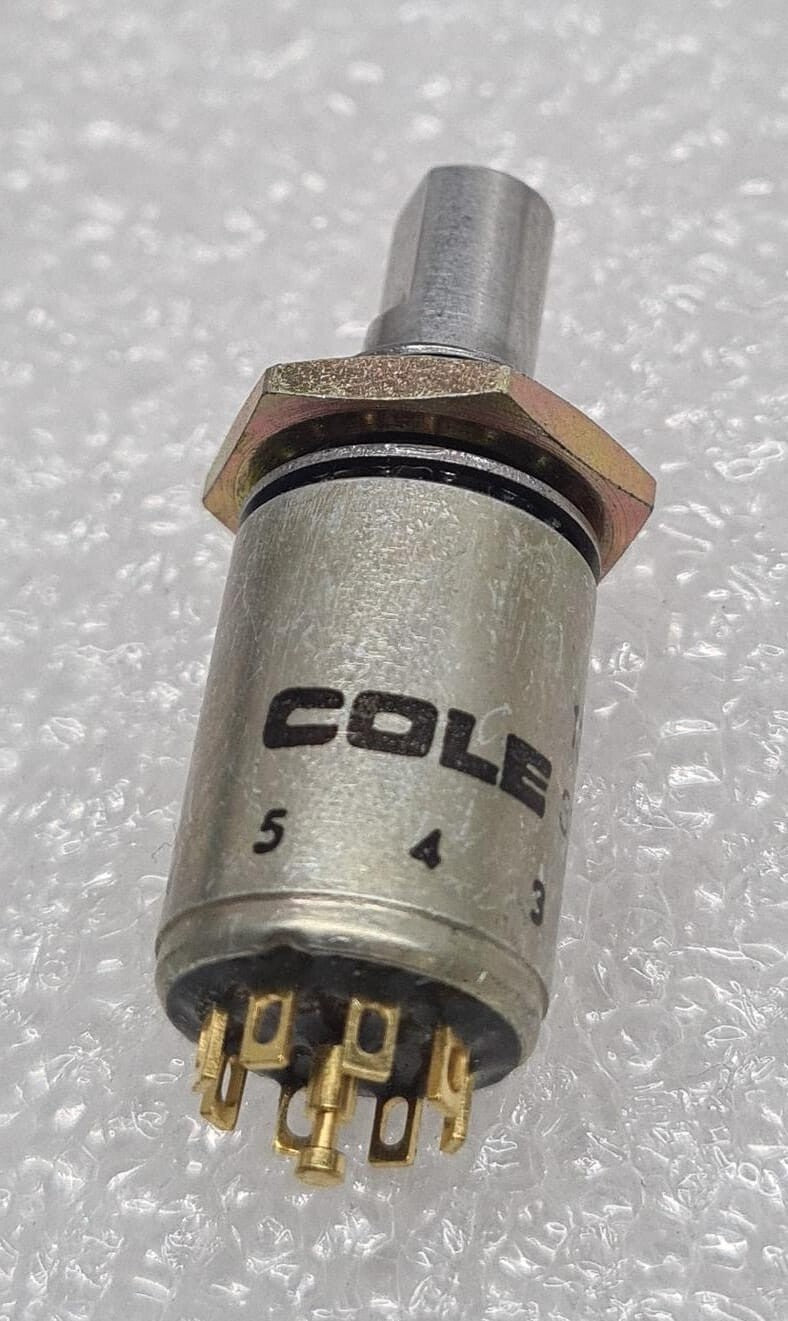 [LOT OF 9] NEW - COLE 31946 1853-103-N-PQ Enclosed Rotary Switch