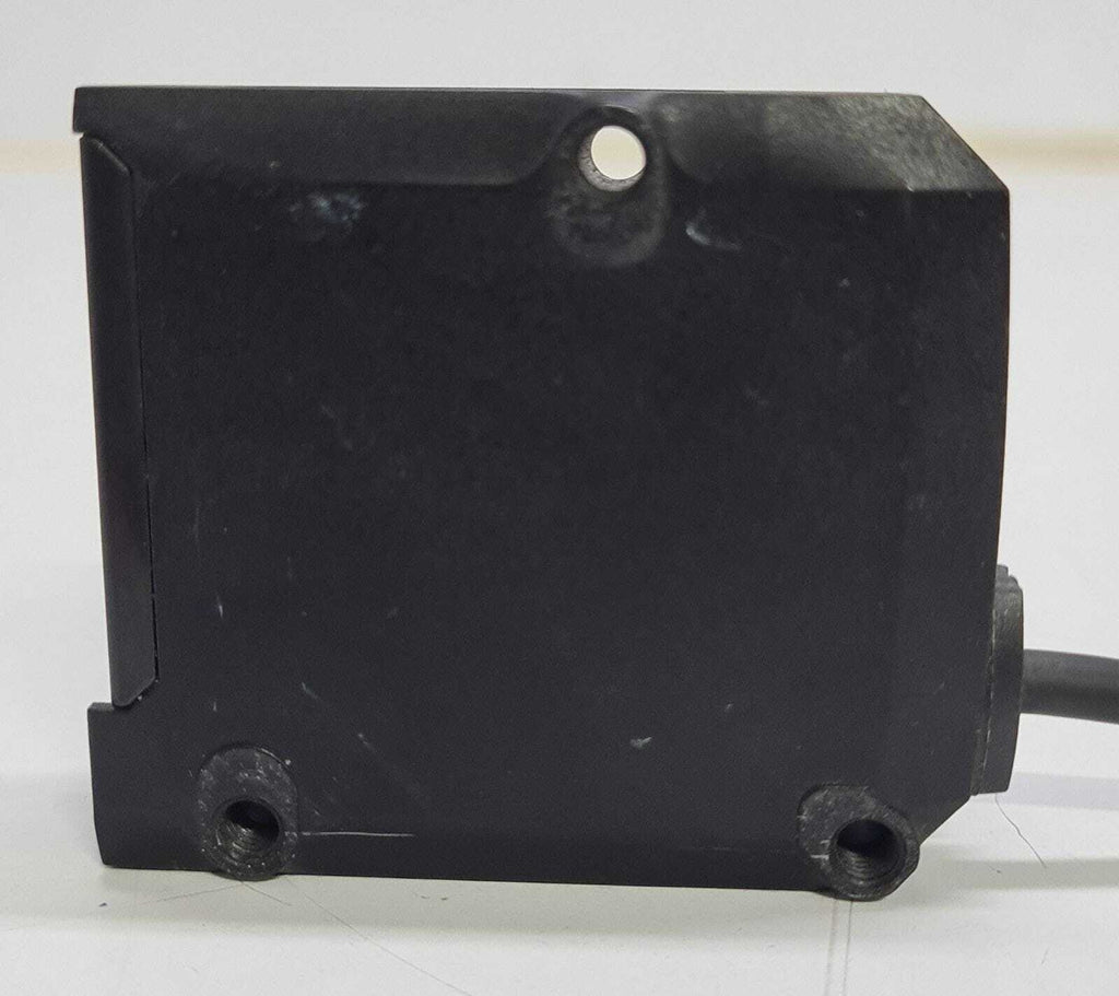 KEYENCE IG Intelligent-G LASER SENSOR TIG-028 T IG-028 TRANSMITTER