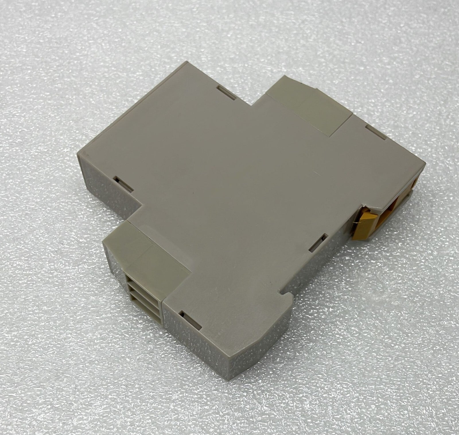 [LOT OF 2] OMRON H3DS-AL solid-state timer relay 0.1s-120h 24-230VAC 24-48VDC