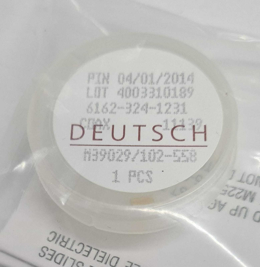 [LOT 10] NEW Sealed - DEUTSCH COAX Pin Contacts 6162-324-1231 M39029/102-558