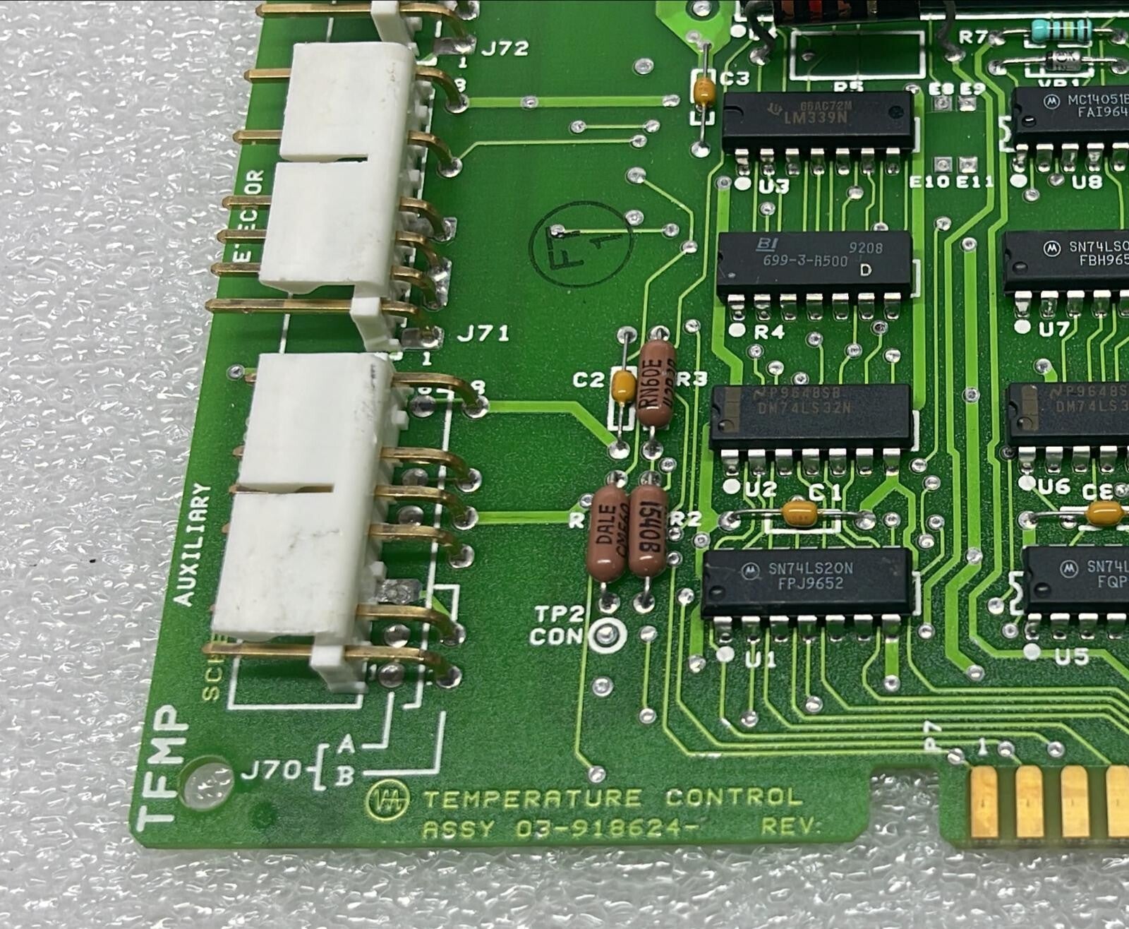 VARIAN TEMPERATURE CONTROL PCB ASSY 03-918624-00 SCHEM 03-918627-00