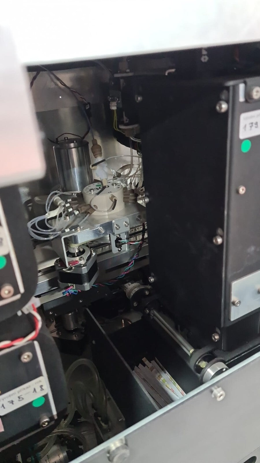 ERBA Mannheim Laura XL Automatic Urine Sediment Analyzer W/ Touch Monitor