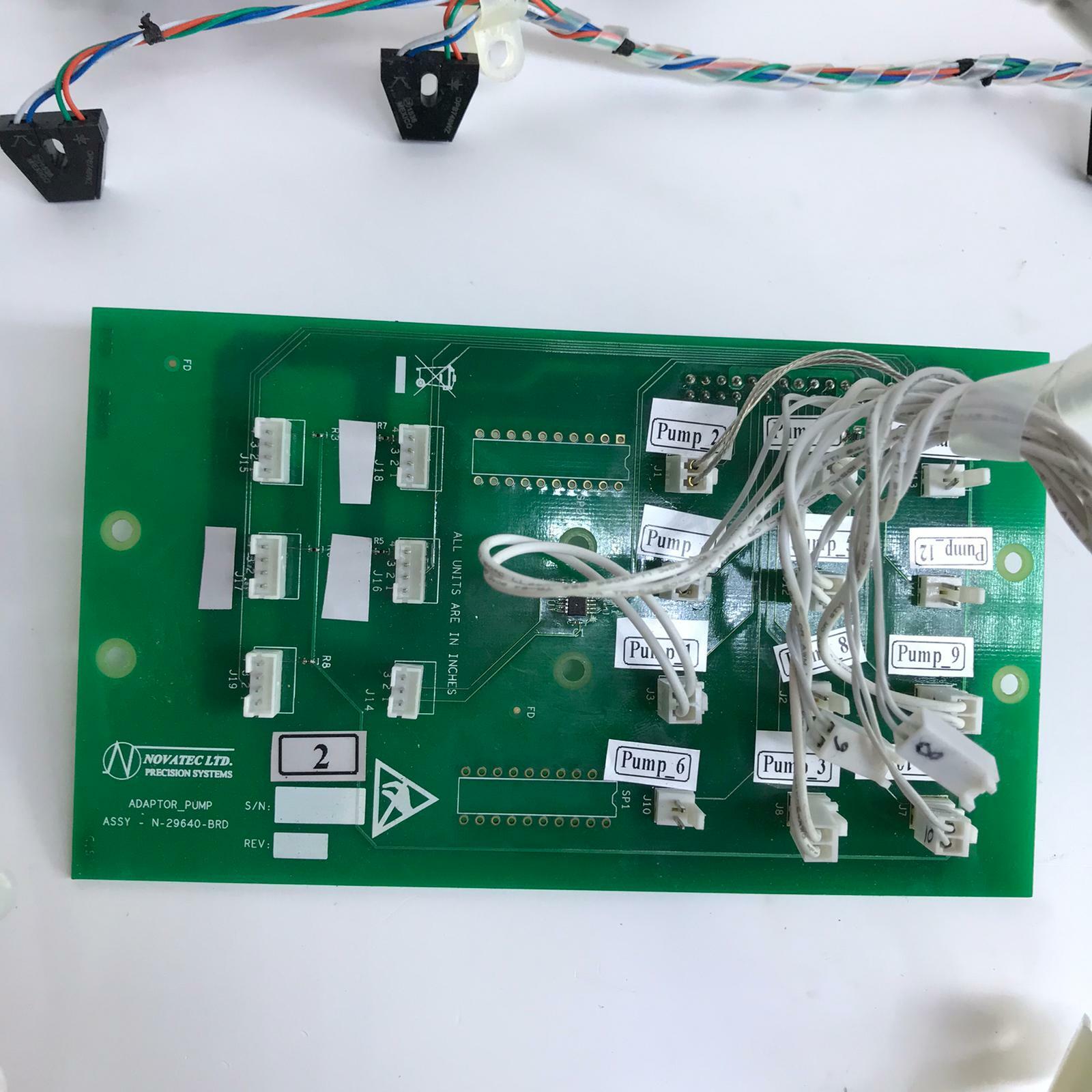 Novatec Precision Systems pump Controller / Adapter & 10 Meltering pump & SENSOR