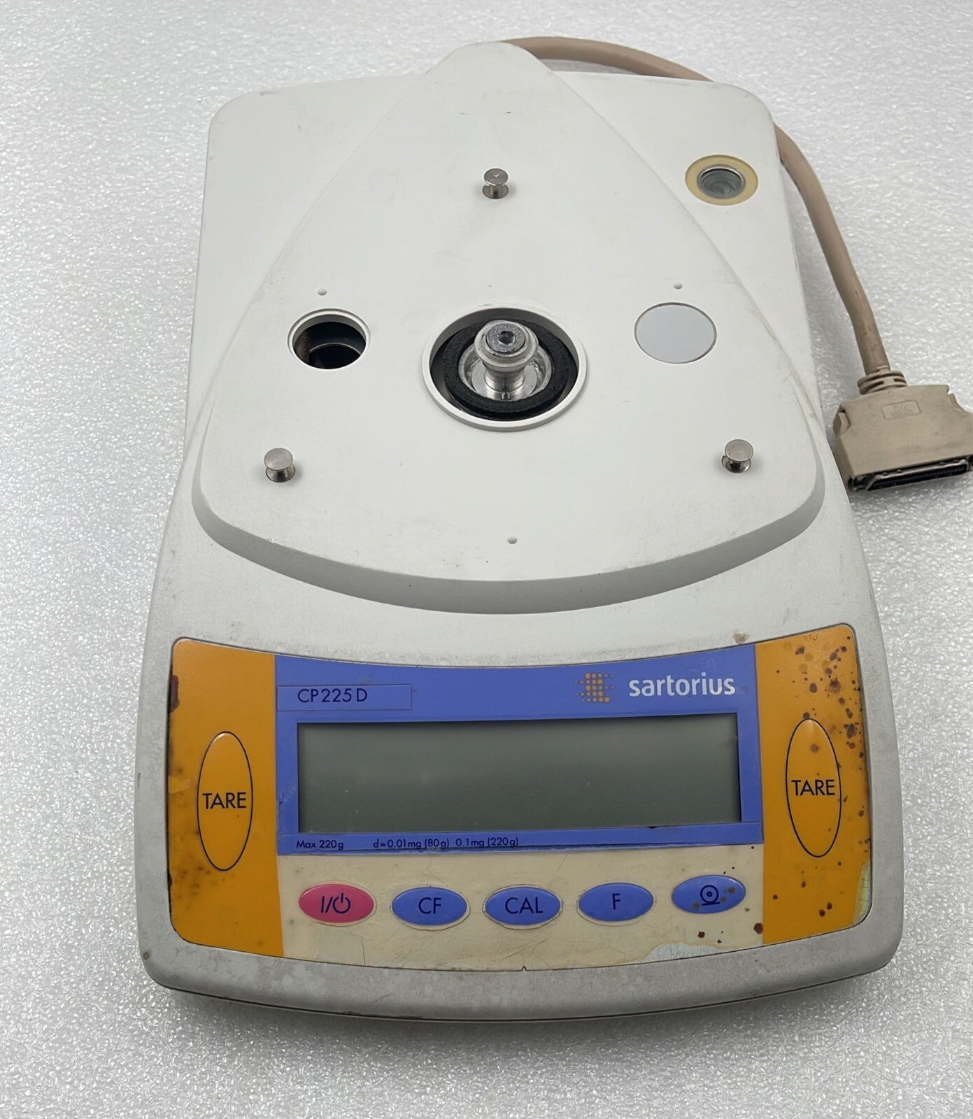 Sartorius CP225D laboratory analytical balance ** AS IS