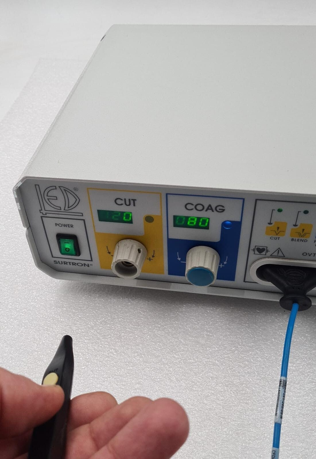 LED SpA SURTRON 160 Electrosurgical Generator