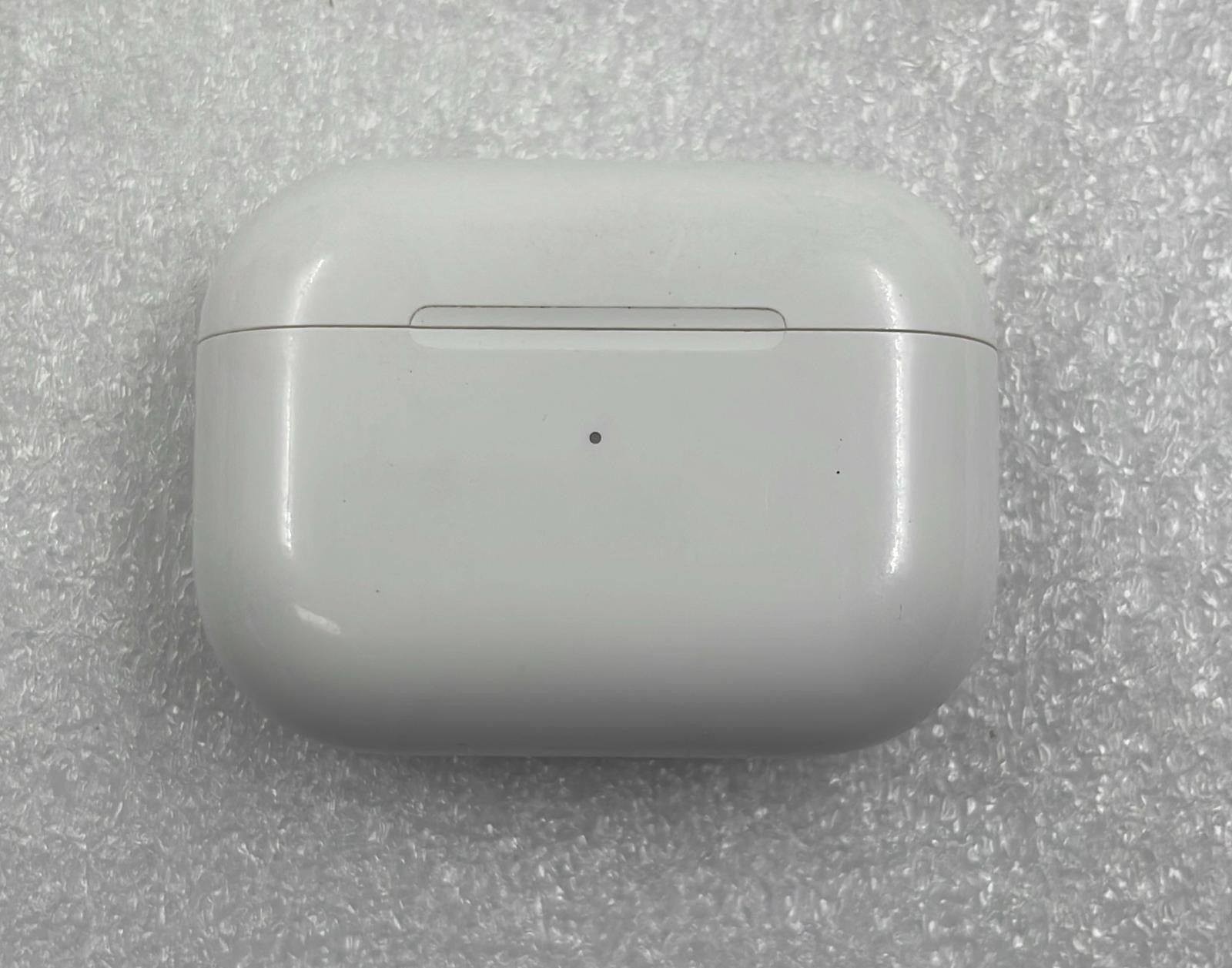 [LOT 5] Apple AirPods Pro 1st Gen Charging Case A2190 OEM Replacement **AS IS