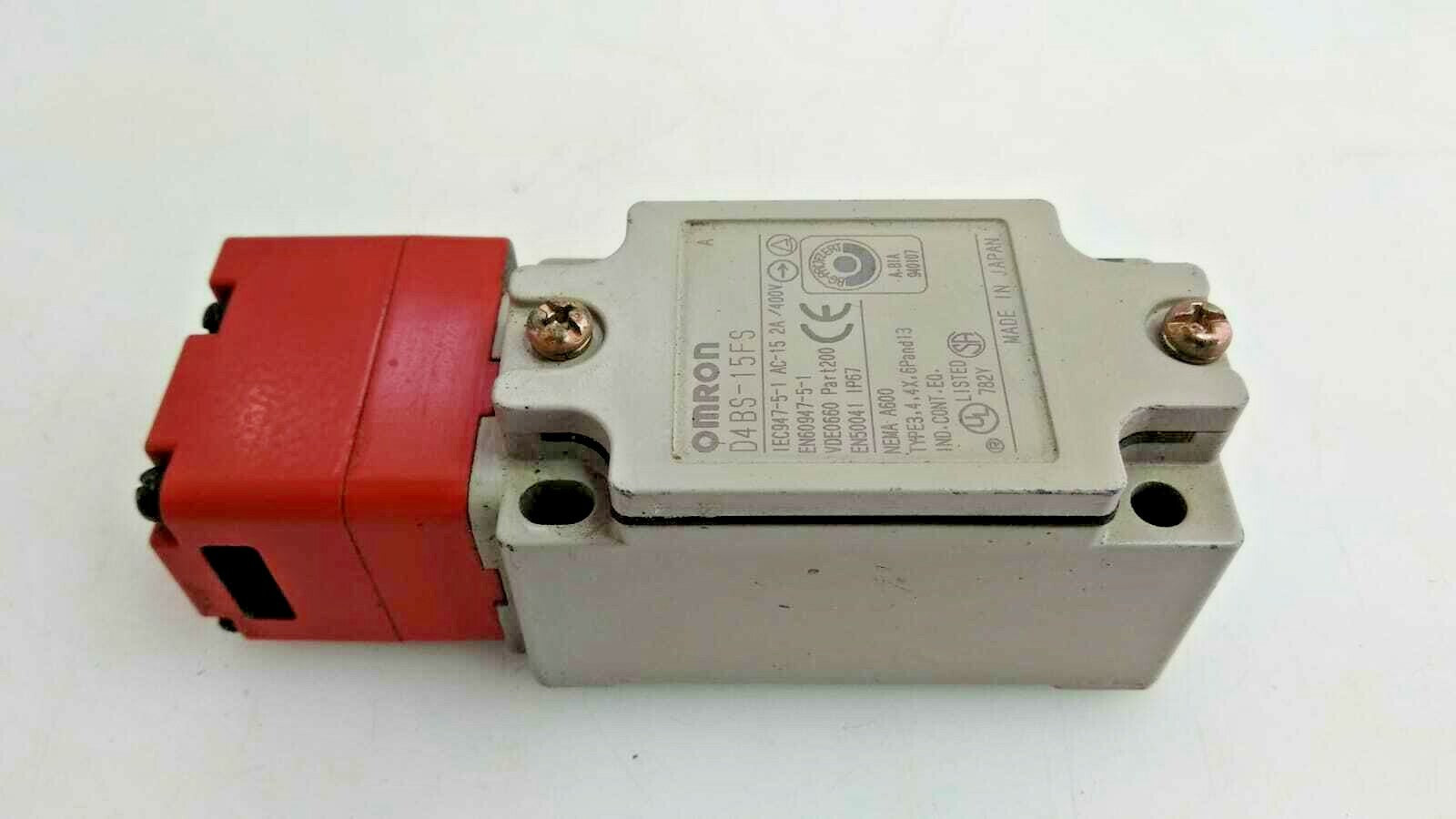 Omron Switch Safety D4bs 15fs Dpst 2a 400v