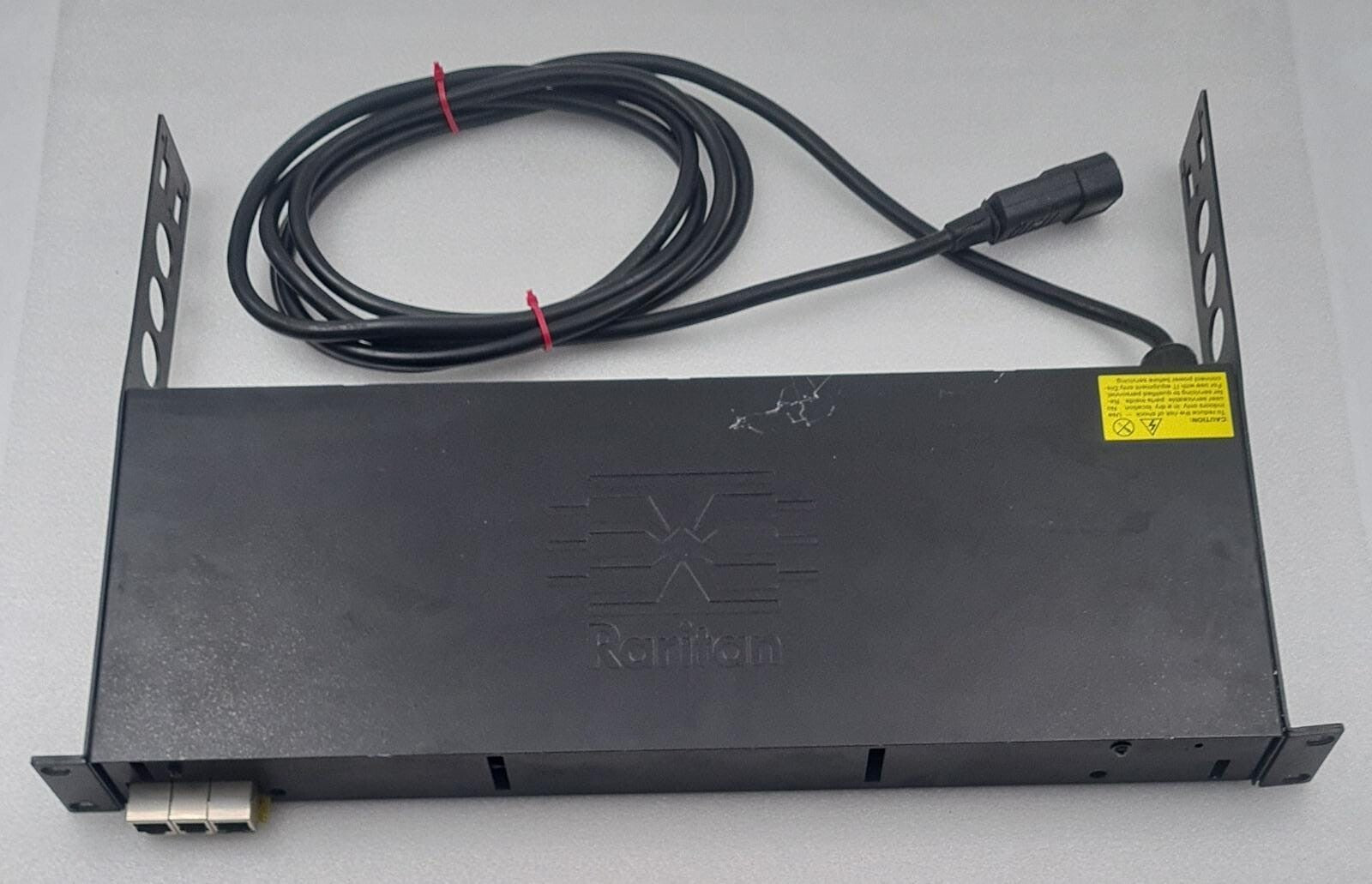 Raritan DPXR8A-16 rack mounting bracket detail