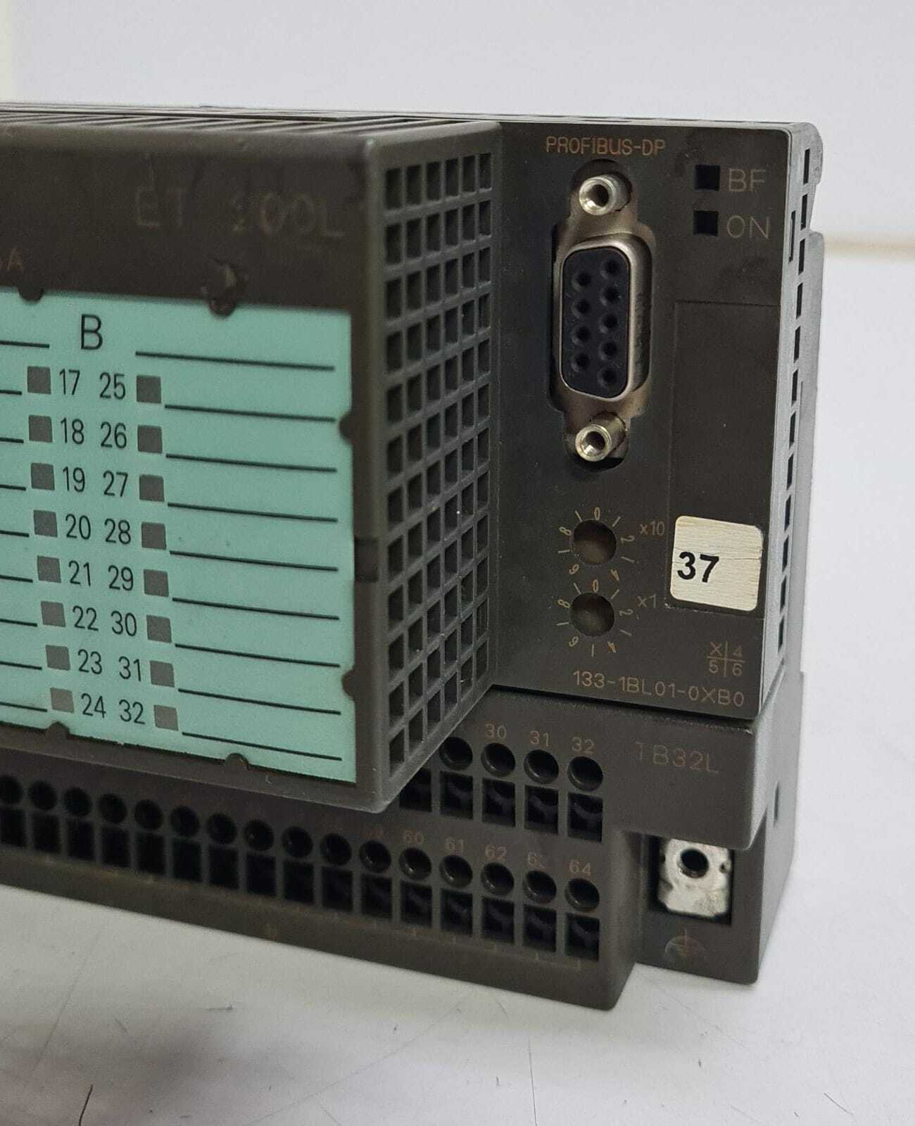 Siemens ET 200L Digital Input 133-1BL01-0XB0 DI16/DO16xDC24V W/ 193-1CL00-0XA0