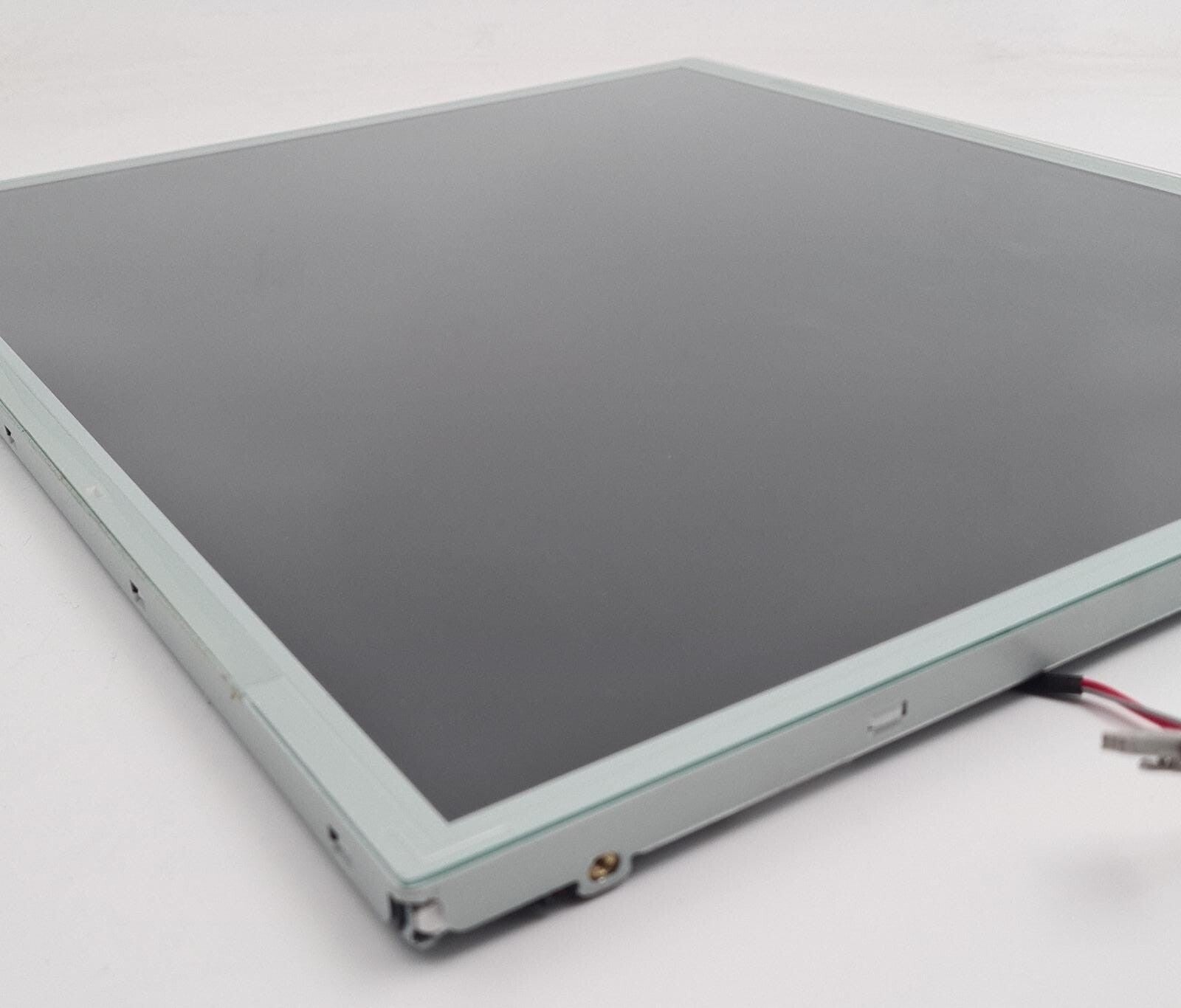 LG Display LM170E03-TLJ5 LCD screen Panel 17.0" 1280×1024 Resolution