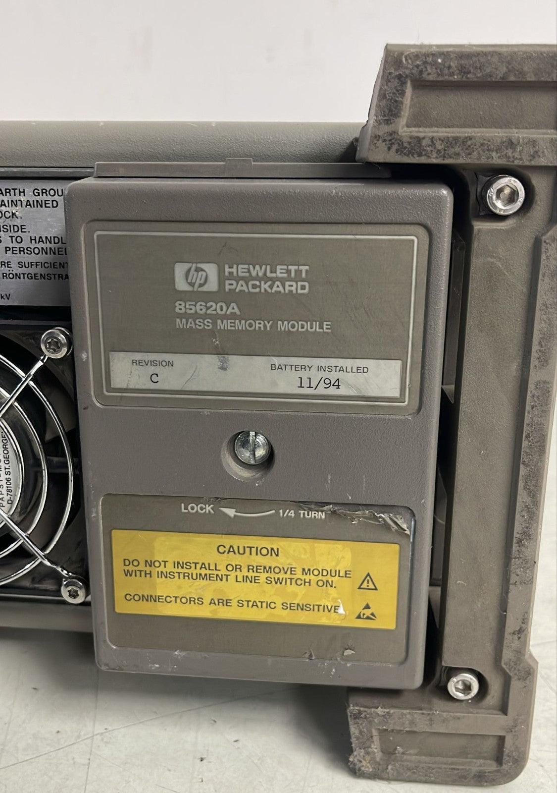 HP 8560E Spectrum Analyzer 30Hz - 2.9GHZ