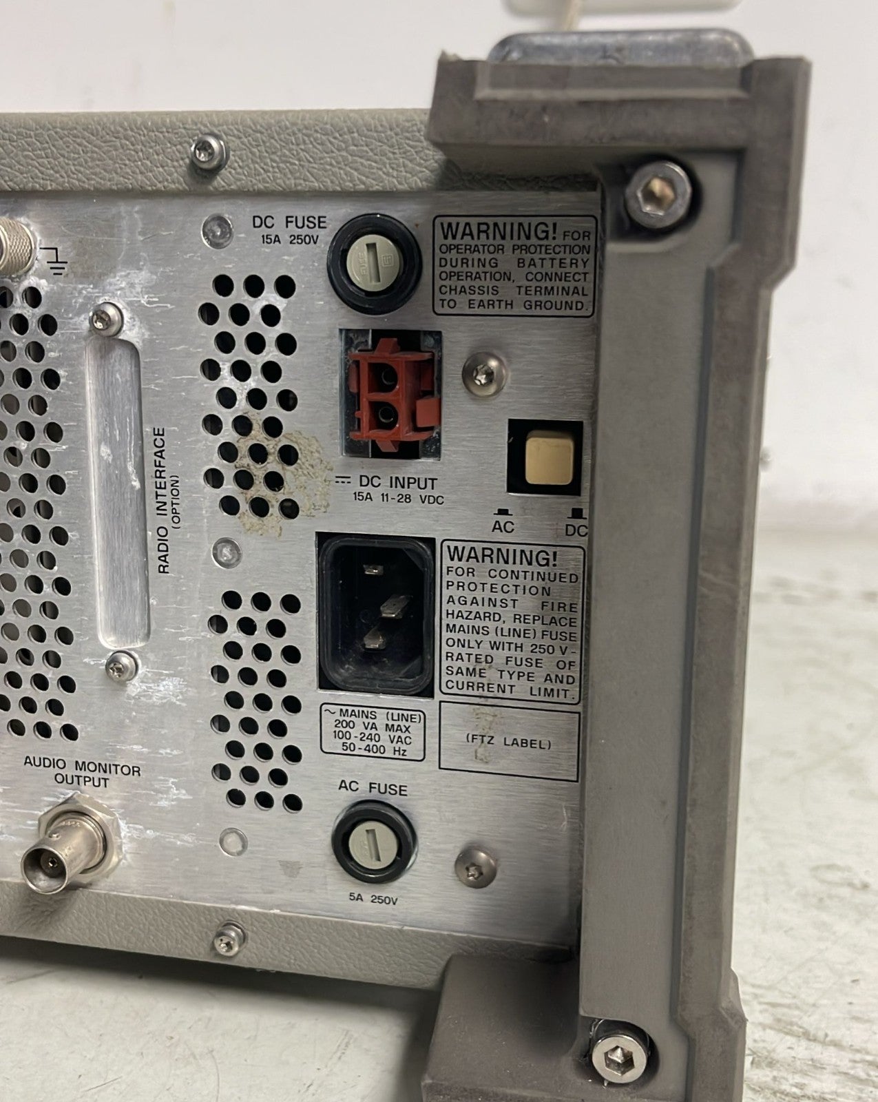 HP 8920A RF Communications Test Set 0.4-1000MHz OPT 001 002 003 013 **AS IS**