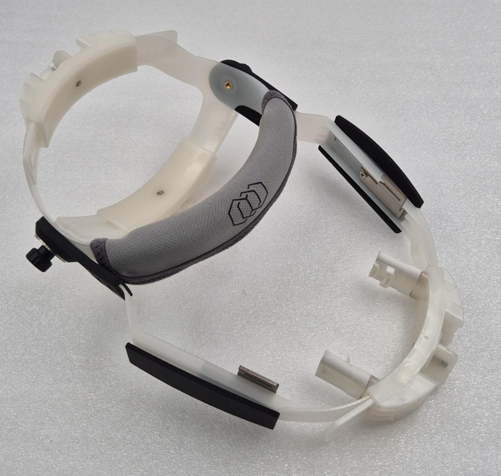 InMode Head Mounted Hands-Free Medical device Face size adjustment tool