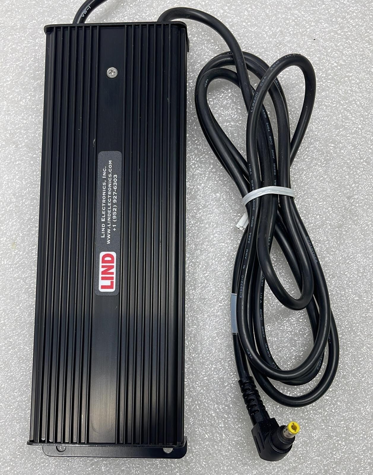 LIND Auto Adapters MIL STANDARD DC/DC ADAPTER MIL 1650-3949 FA