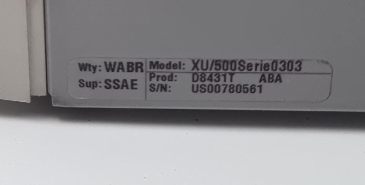 HP KAYAK XU system identification label close-up