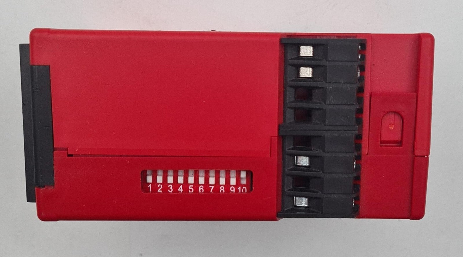 Thiim UMCA E400 DA4C 43554 Multi Function Voltage Relay