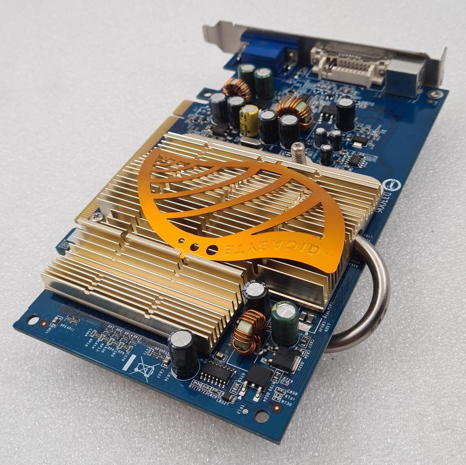 Nvidia GeForce 6600 GIGABYTE GV-NX66256DP2 PCB Graphics Card 256MB DDR2