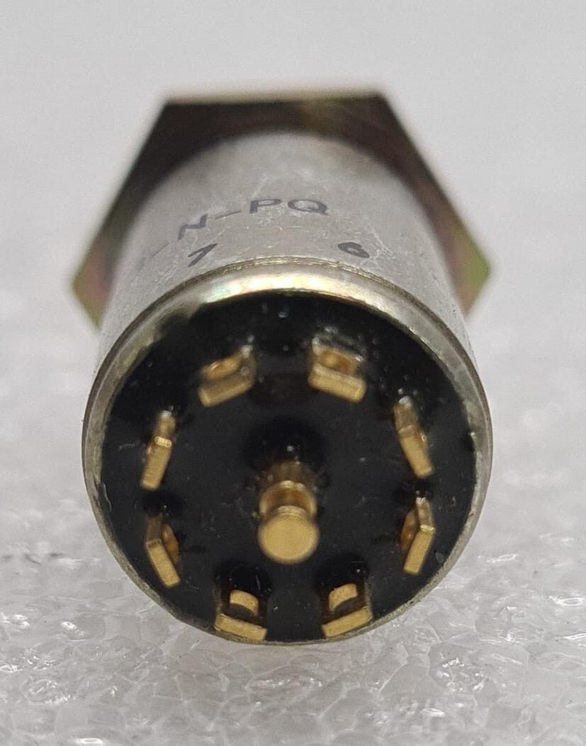 [LOT OF 9] NEW - COLE 31946 1853-103-N-PQ Enclosed Rotary Switch