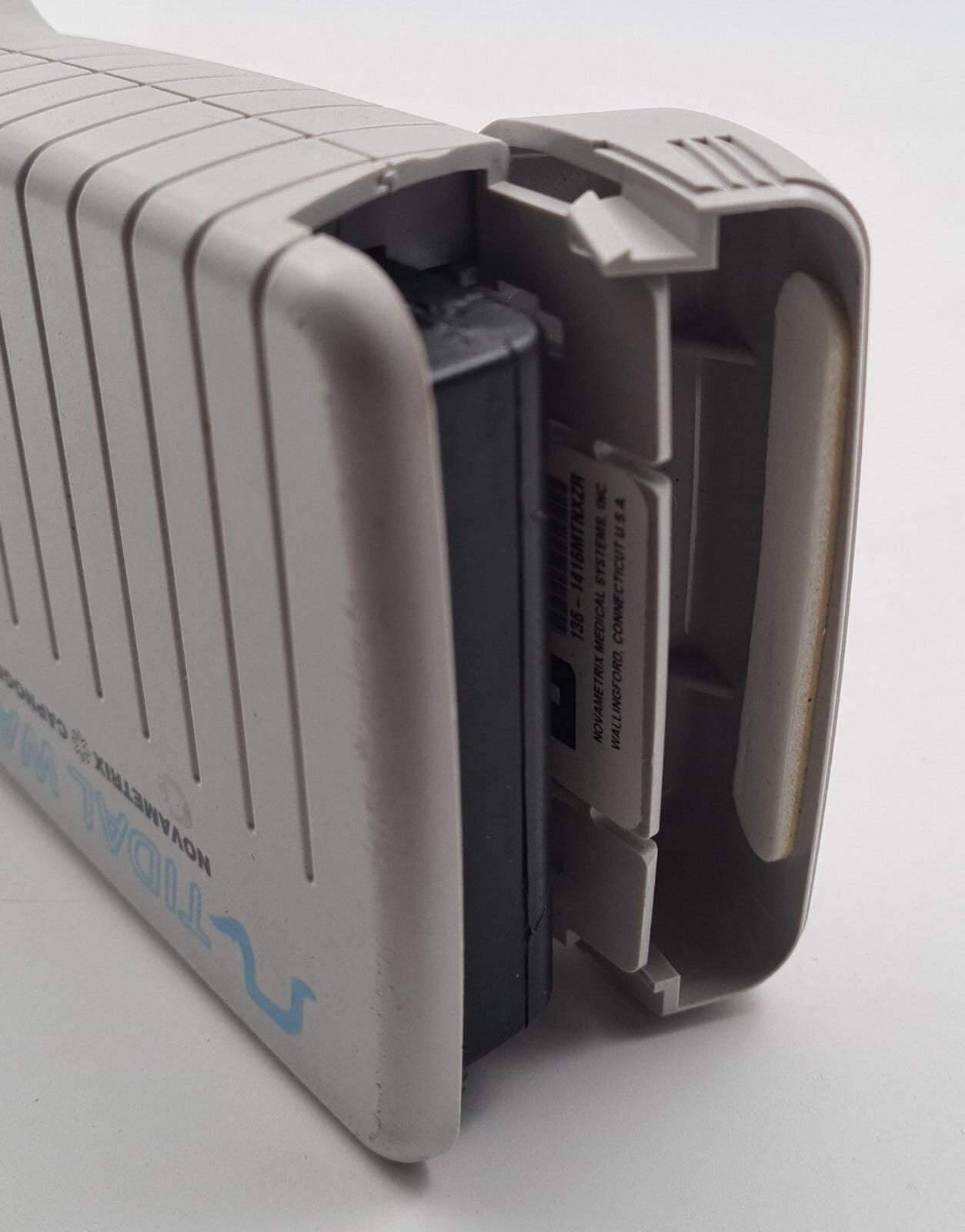 Novametrix Capnography/Oximetry TIdal Wave Sp 715 - FOR PARTS