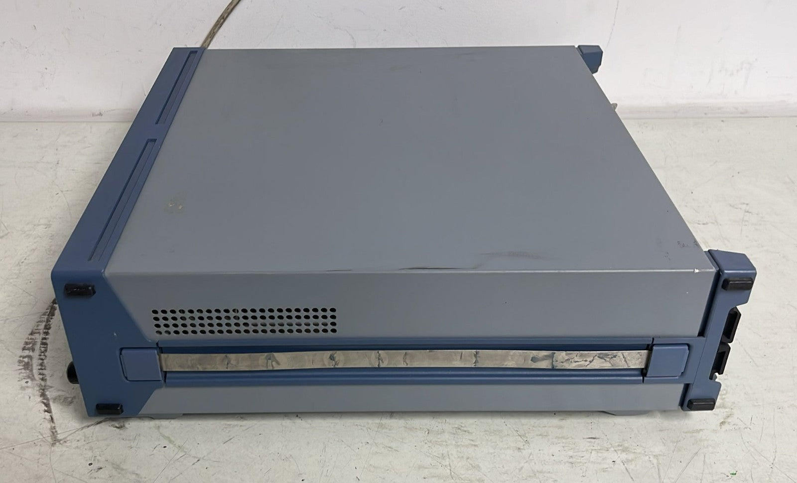 Rohde & Schwarz SMY 02 Signal Generator 9kHz...2.080GHz 1062.5502.12