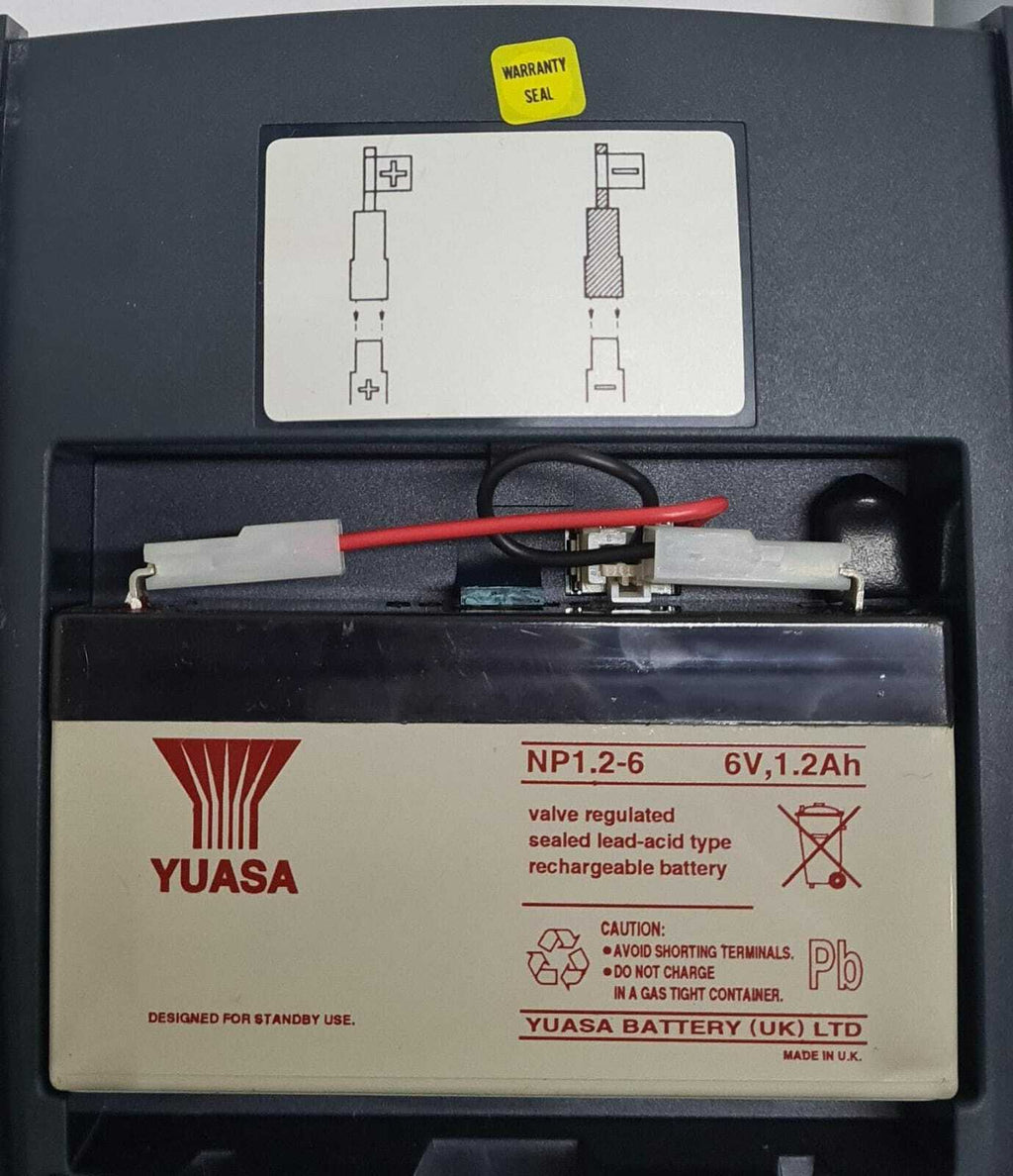 Ericsson F251m KRC 101 1442/0 R2D 0130101-BV 7.5V 0.8A W/ YUASA Battery