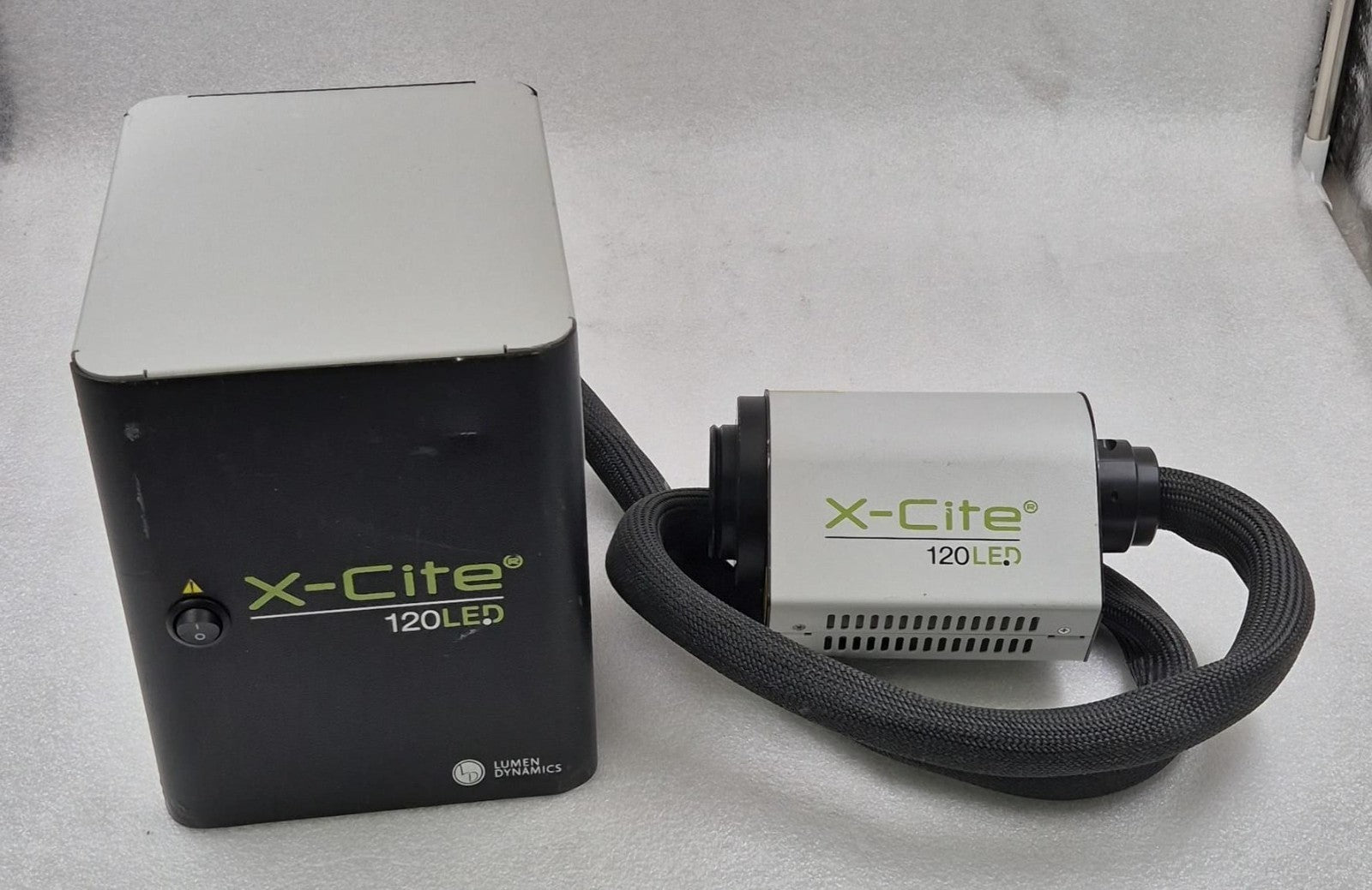 LUMEN DYNAMICS X-Cite 120LED XT120L Fluorescence illumination system 810-10032X