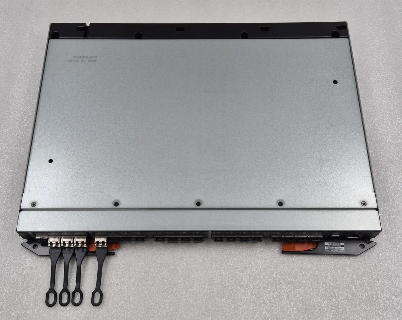 Lenovo FC5022 dual module rear bay openings
