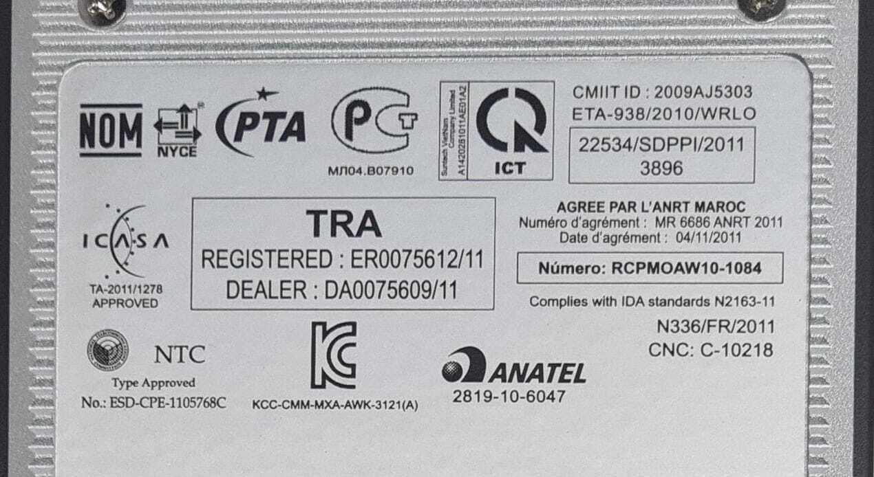 MOXA AWK-3121 (KM) Industrial Wireless AP/Bridge/Client W/ 2* Antenna