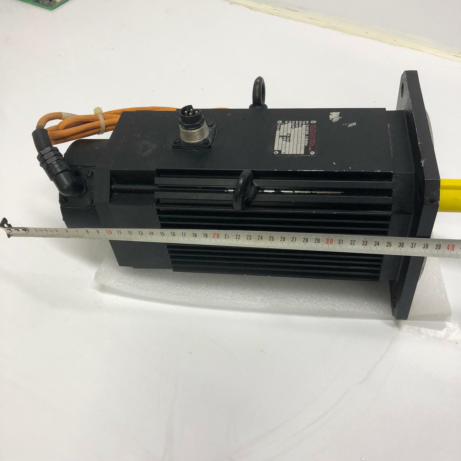 Baldor Servomotor BSM 6R-14-2/20-B5 A10-A23-A44 19472 3.58Kw 130V 18.15A 2000Rpm