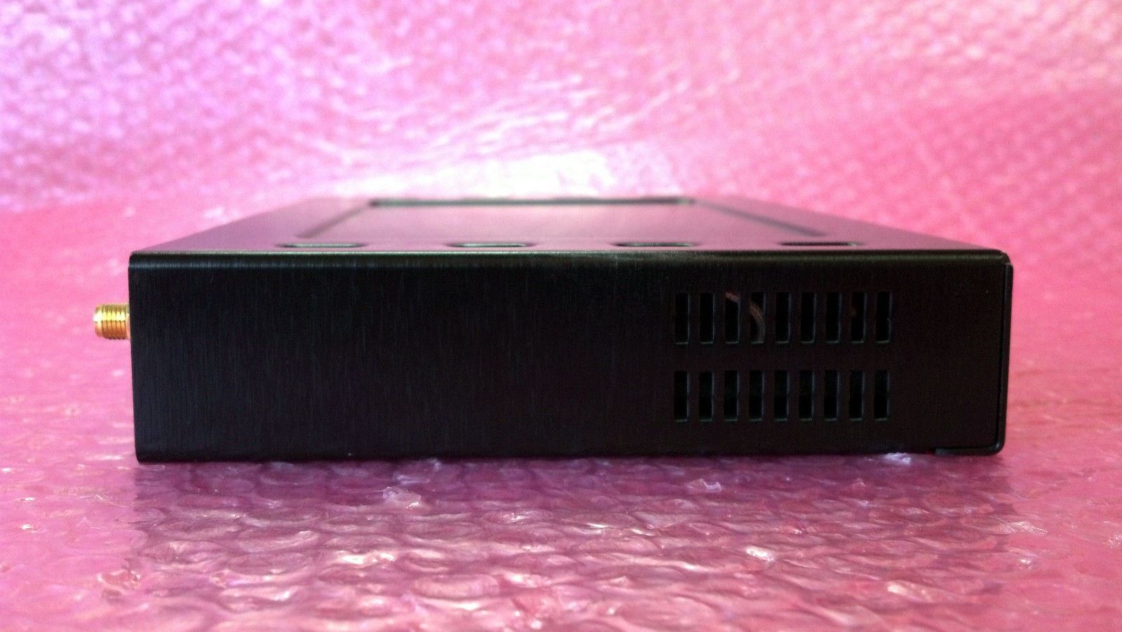 Atera Networks CL 100 W Security Traffic Shaping Router 100240 V 50 60 Hz Usb