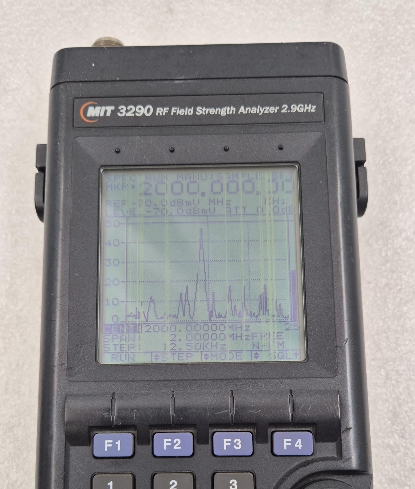 [LOT 2] MIT 3290 RF Field Signal Strength Analyzer 2.9GHz Hand-Held Device AS-IS