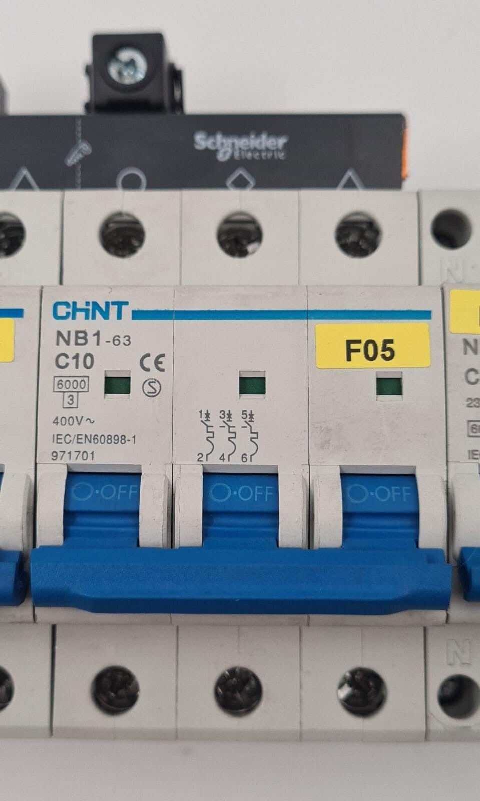 CHINT NB1-63 D6 & D20 & C10 3-pole & NBH8-40H C10 & C4 circuit breaker switch