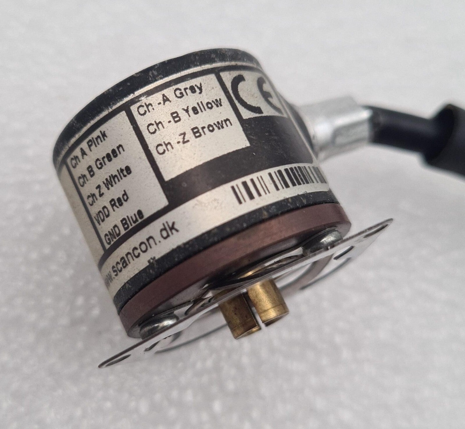 SCANCON Encoder 2RMHF-5000-D-04-14-64-01-S-3P Rotary Sensor 5-30VDC