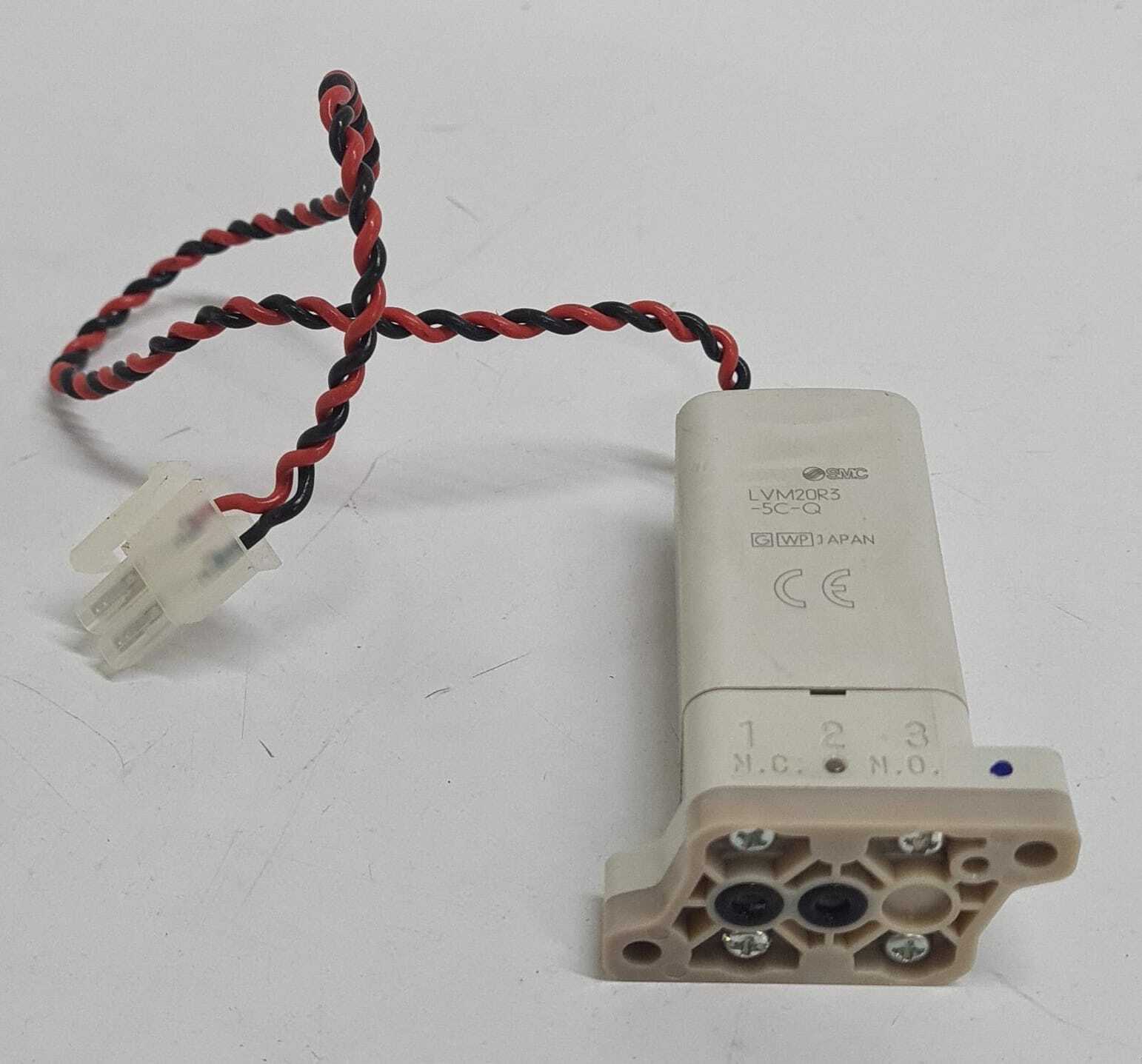 SMC LVM20R3-5C-Q Valve Chemical Base Mounted