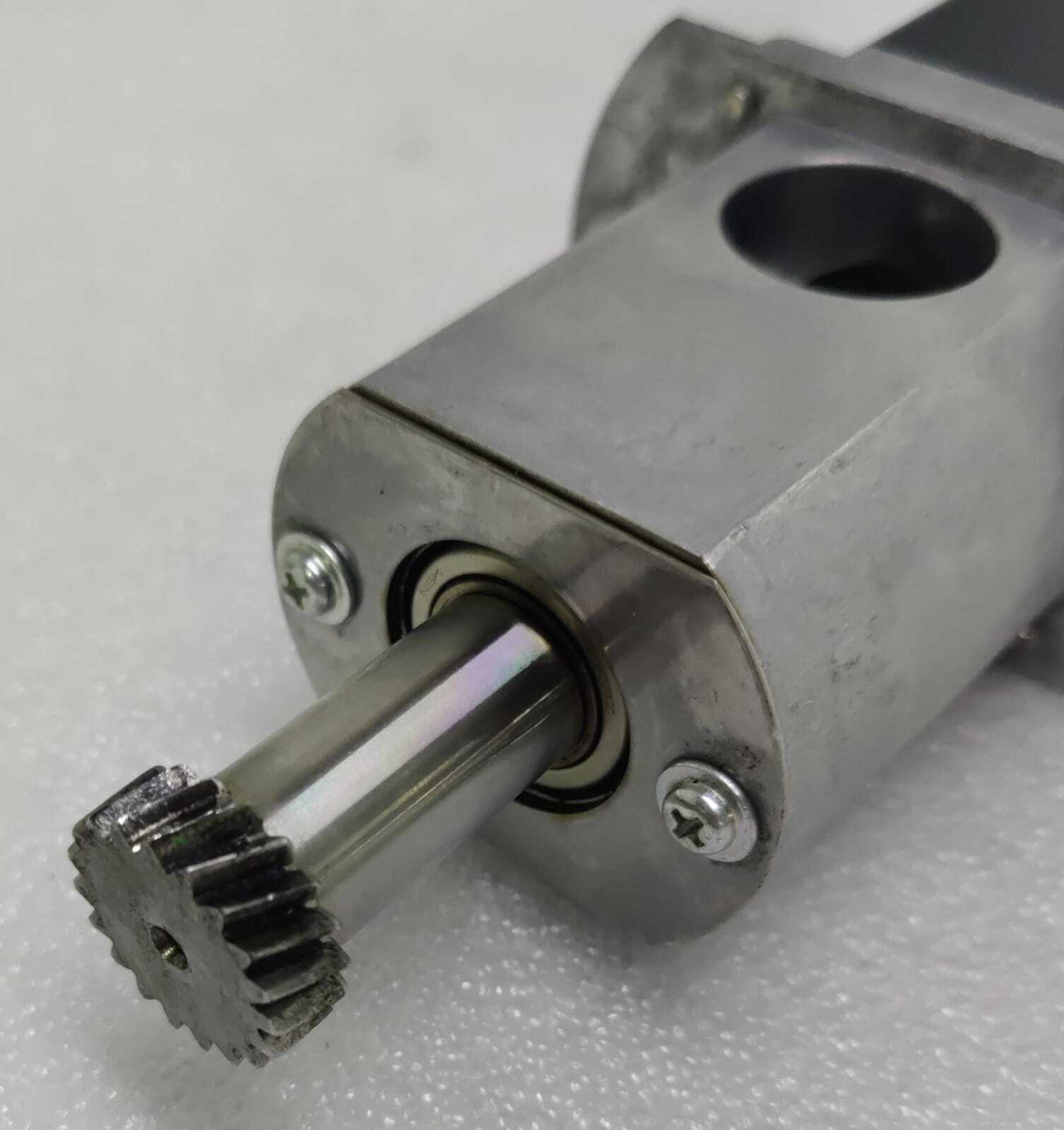 VEXTA ORIENTAL Stepping Motor Model PK268M-02B-C3 2-Phase 0.9/Step 4.5V DC 2A