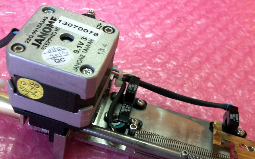 JANOME 2SQ-091BA34S 9.1 V Stepping Motor On Metal Rails Axis