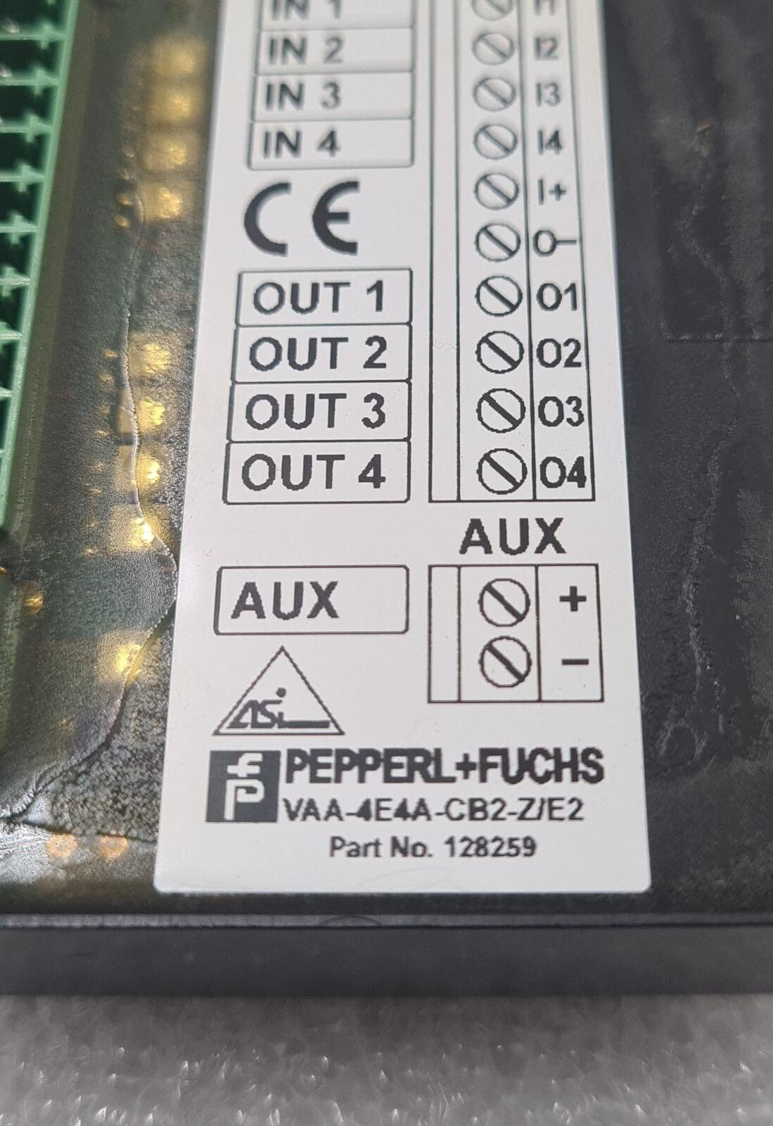 PEPPERL + FUCHS VAA-4E4A-CB2-Z/E2 128259 AS-Interface Circuit Board Module